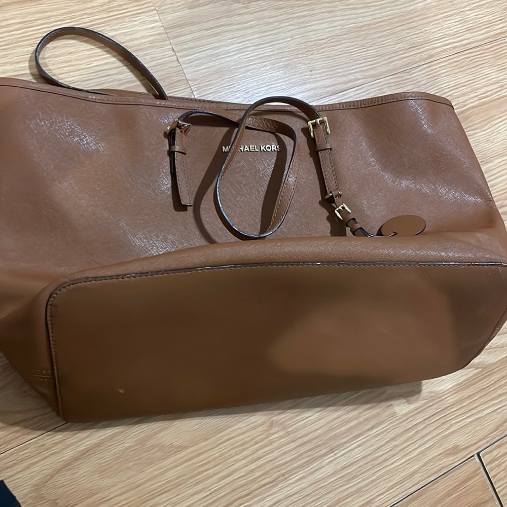 Michael Kors tote
